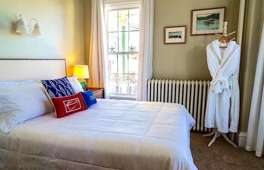 Captain Sawyer'S Bed And Breakfast Boothbay Harbor Extérieur photo