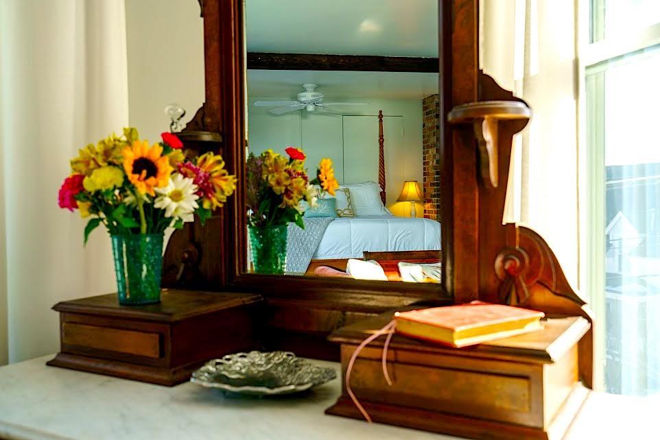 Captain Sawyer'S Bed And Breakfast Boothbay Harbor Extérieur photo
